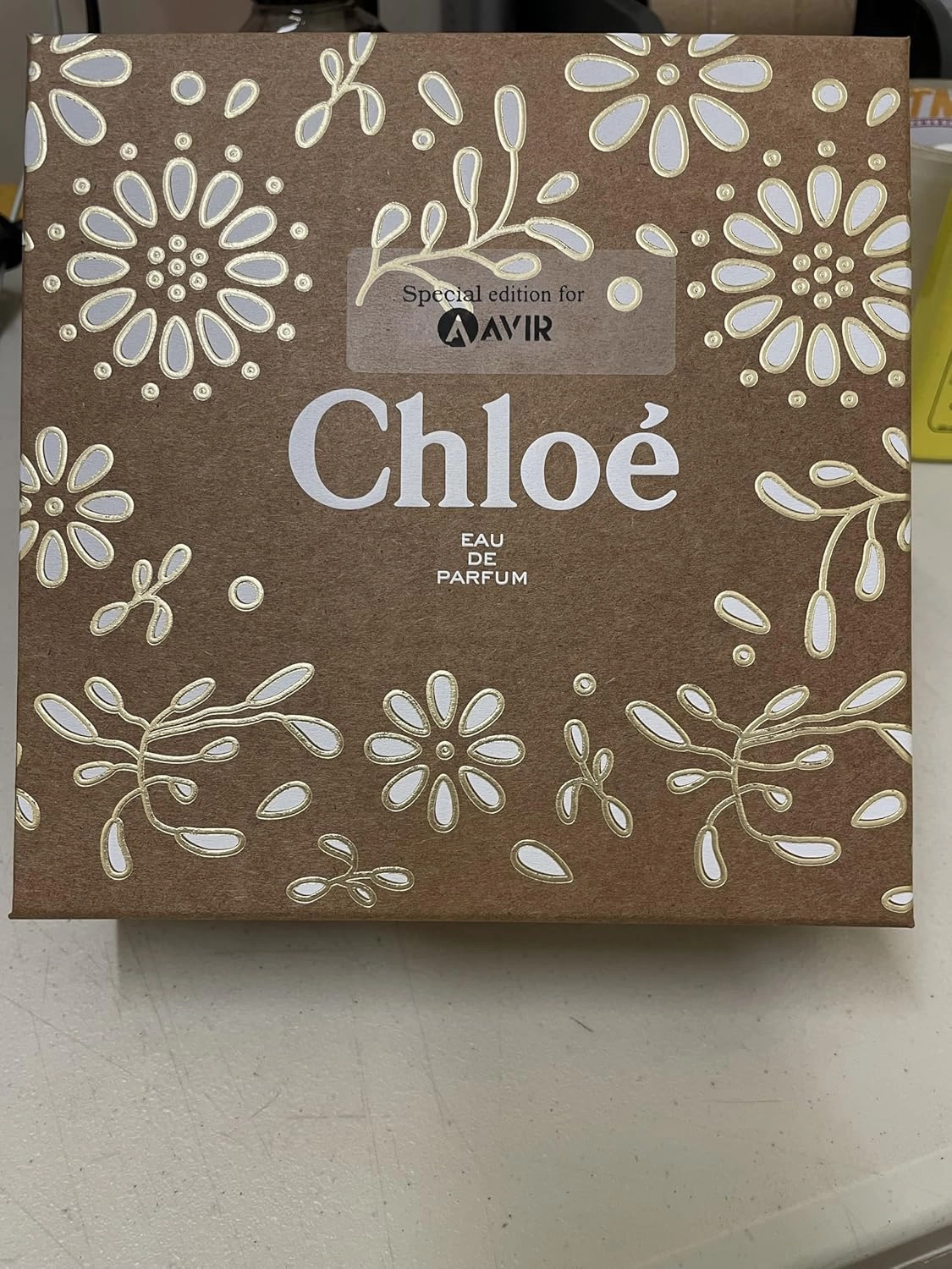 Avir Chlo..e Eau de Parfum Spray For Women 2 pic Gift Set 1.7 Oz Edp Spray   10ml Edp Travel Spray   Makeup Remover Wipe - Alcohol Free Face & Eye Makeup Remover $170 Value