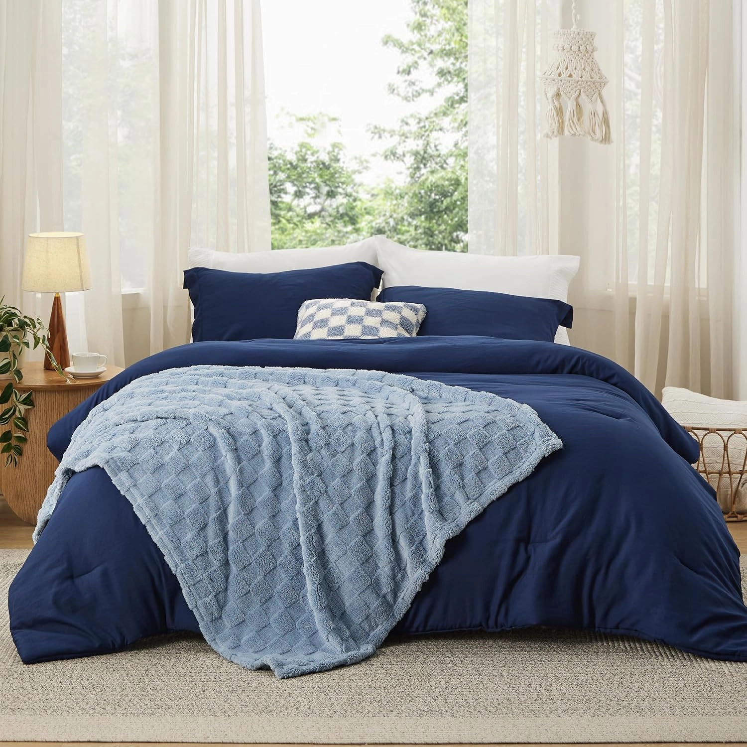 Bedsure King Comforter Set 5 Pieces - Bed in a Bag with Checkered Throw Blanket and Decorative Pillow, Lightweight Bedding Comforter Sets, All Season Boho Bedding, Navy Blue