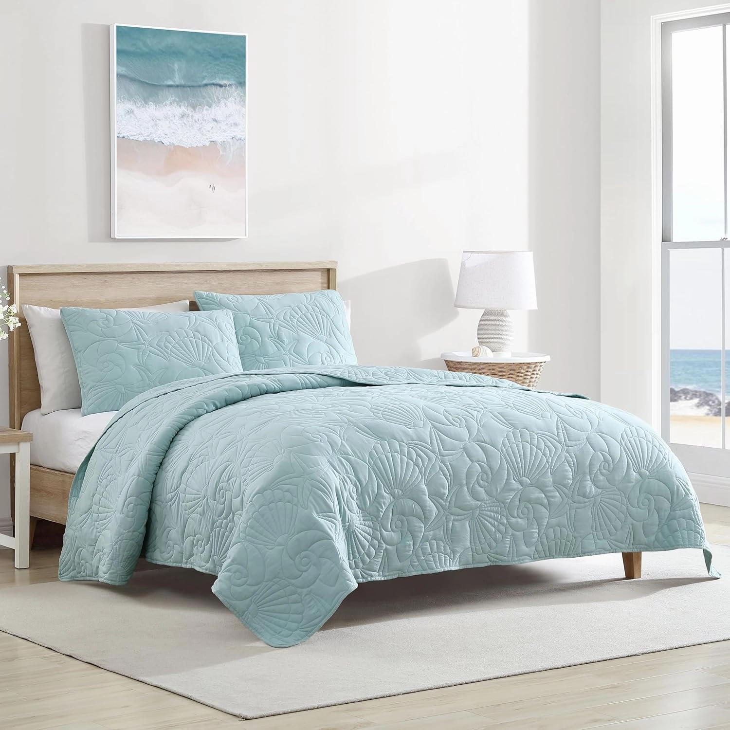 CARIBBEAN JOE Full/Queen Outlined Shell 3-Piece Quilt Set, Coastal Beach Design Bedding, Aqua