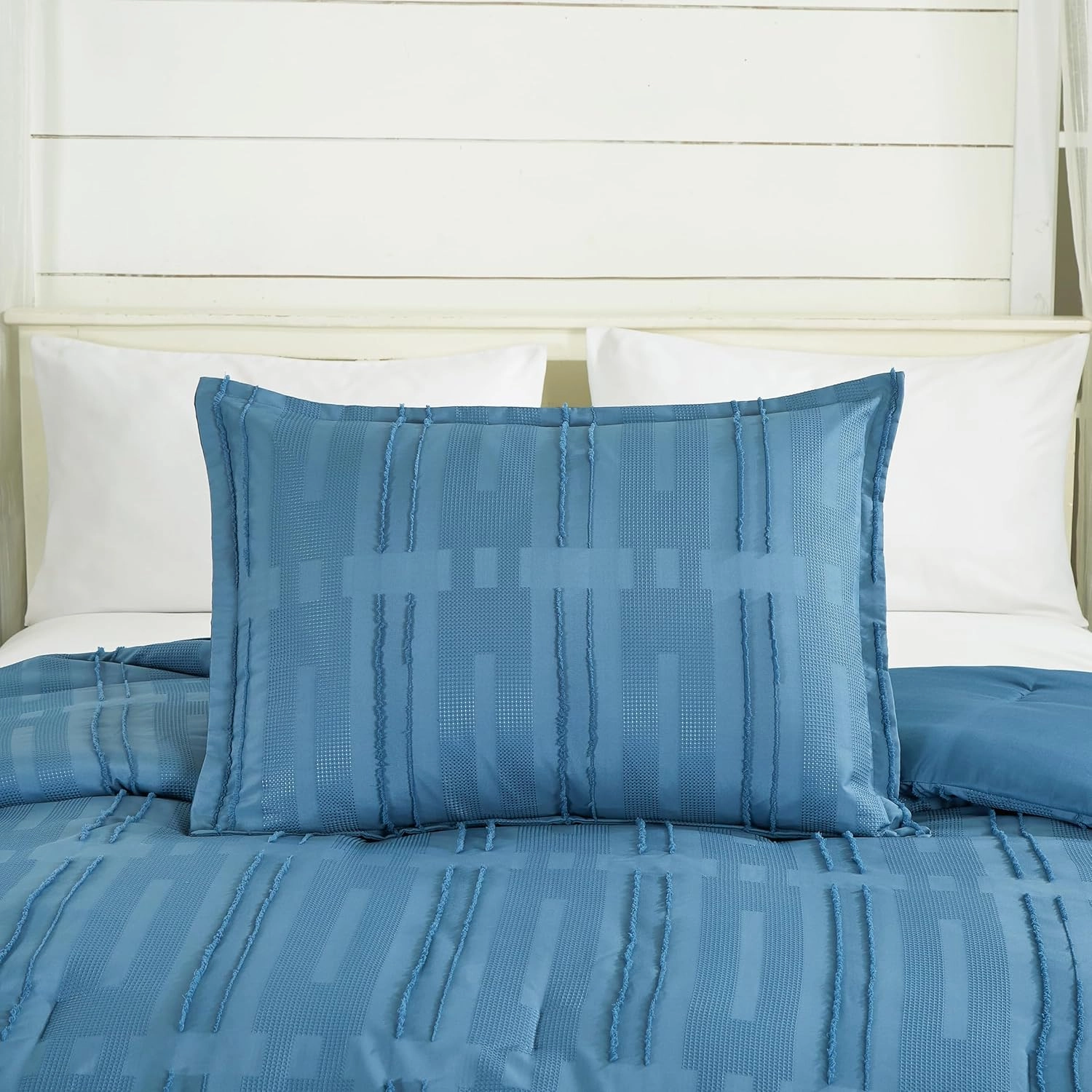Chezmoi Collection Carter Blue Clip Jacquard Geometric Comforter Set, King - 3-Piece Striped Pattern Waffle Textured Lightweight Bedding