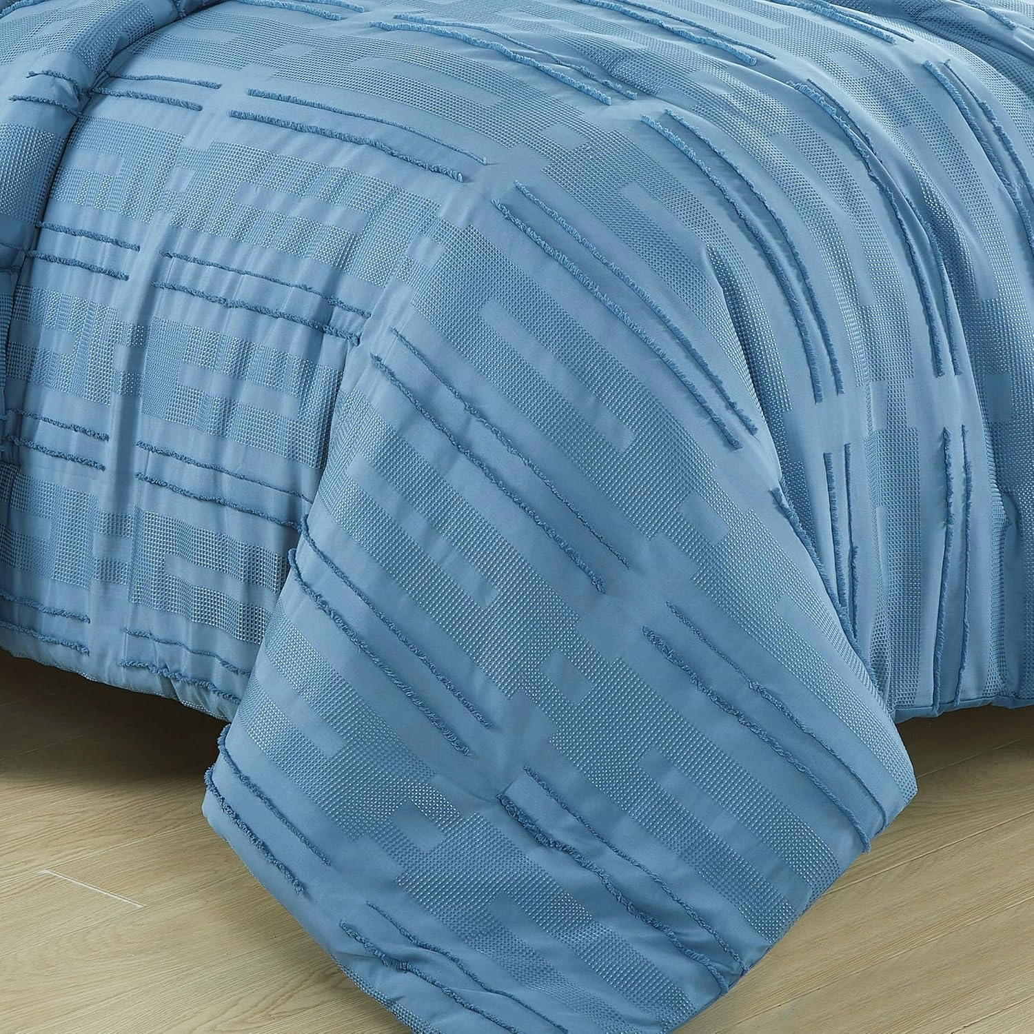 Chezmoi Collection Carter Blue Clip Jacquard Geometric Comforter Set, King - 3-Piece Striped Pattern Waffle Textured Lightweight Bedding