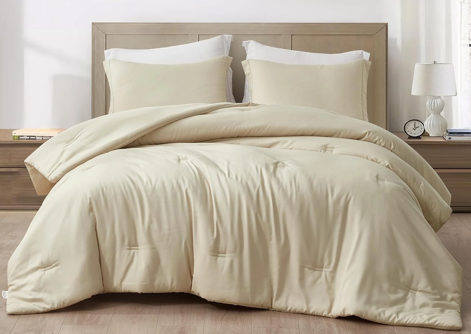 Chezmoi Collection Cliff 3-Piece Lightweight Cooling Comforter Set, Oversized King - Rayon Derived from Bamboo & Polyester Blended, Soft Breathable Bedding for Hot Sleepers, Sand