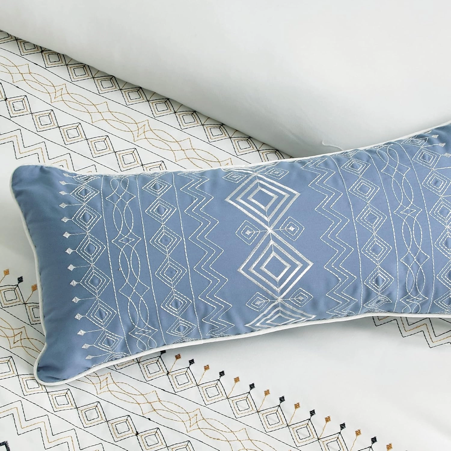Chezmoi Collection Hart 7-Piece Southwestern Boho Comforter Set Queen Size - White/Navy/Blue/Gold Geometric Embroidery Lightweight Bedding Set for All Season