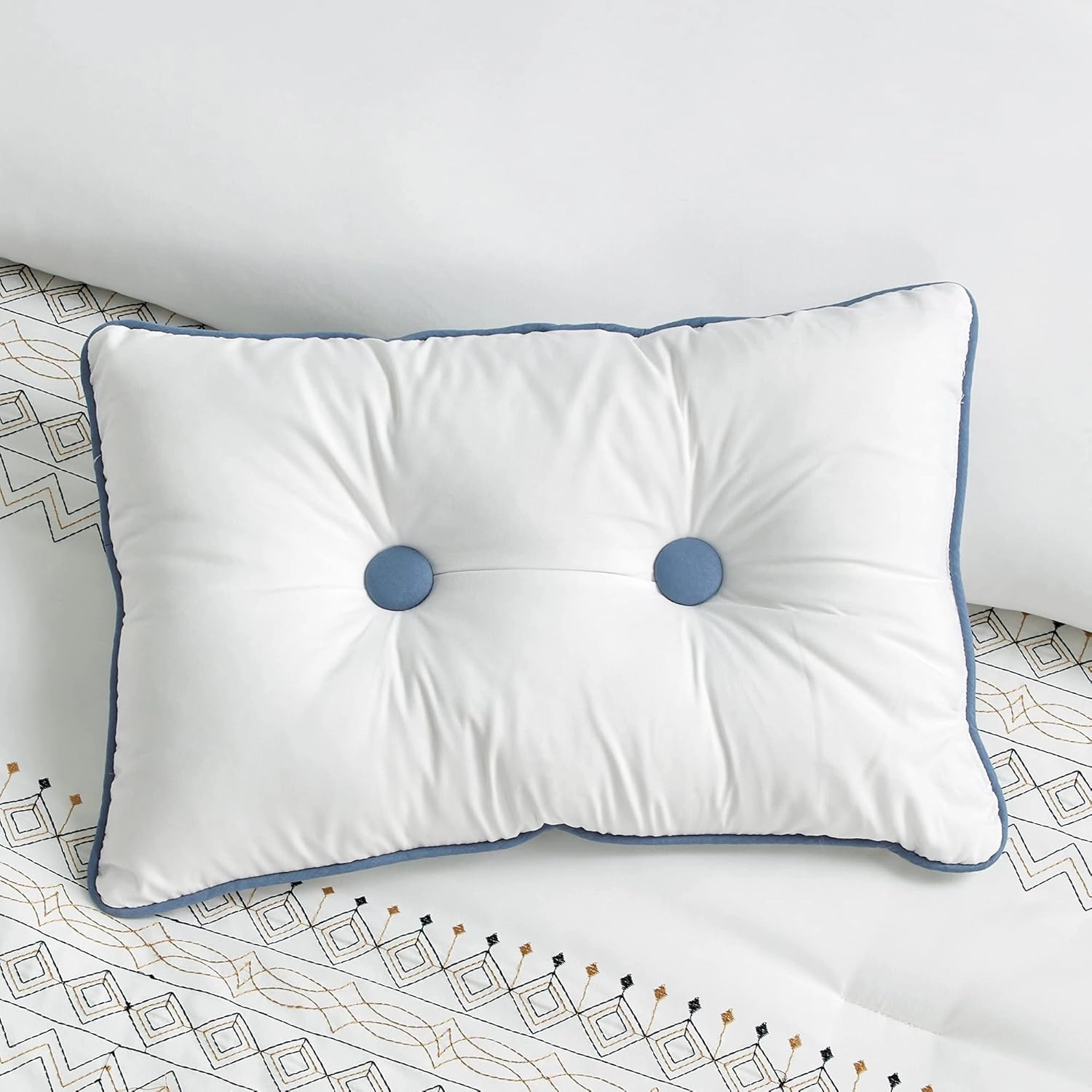 Chezmoi Collection Hart 7-Piece Southwestern Boho Comforter Set Queen Size - White/Navy/Blue/Gold Geometric Embroidery Lightweight Bedding Set for All Season