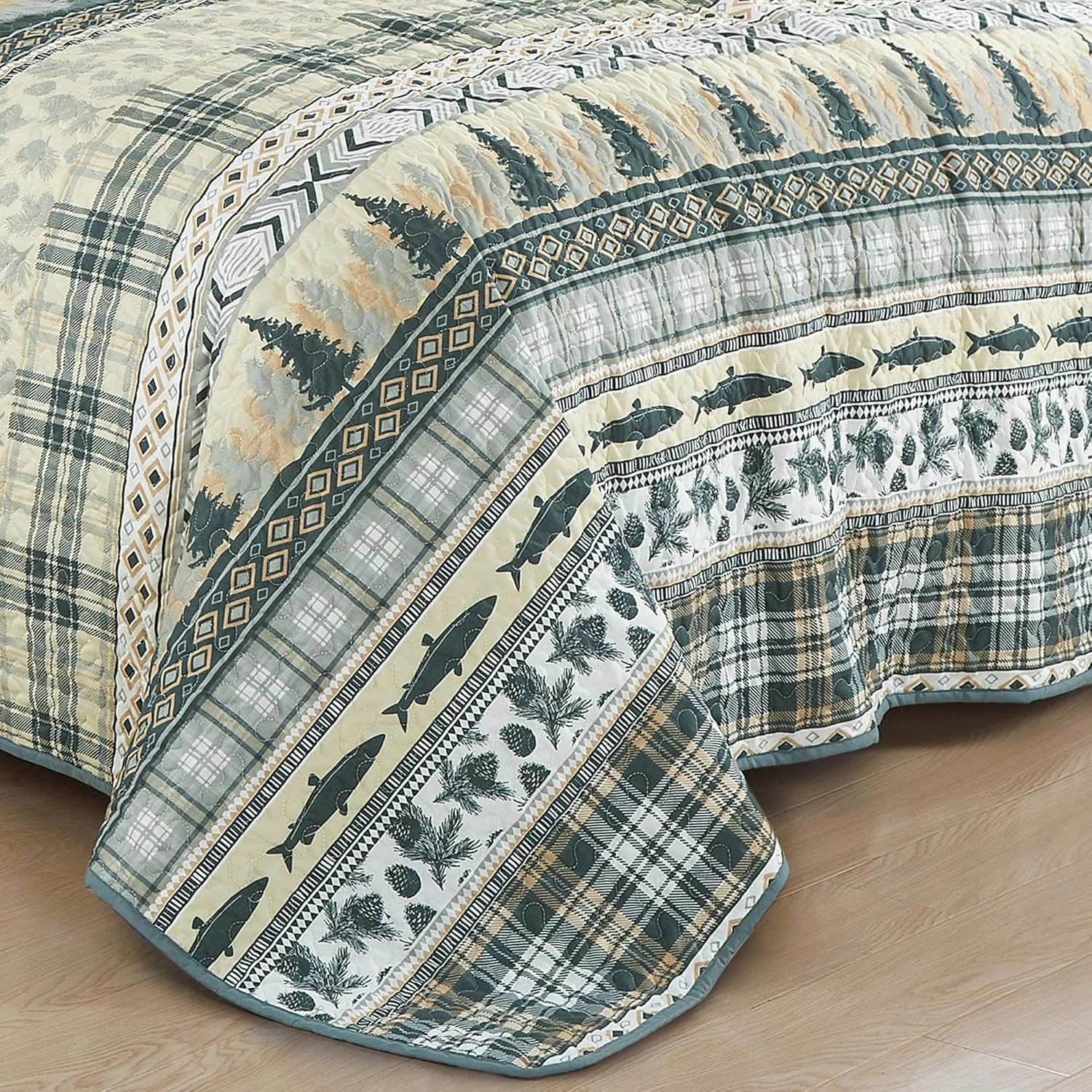 Chezmoi Collection Lake 3-Piece Lodge Quilt Set Queen - Multicolor Pine Tree Fish Deer Explorer Mountain Printed Microfiber Lightweight Bedspread Set for All Season