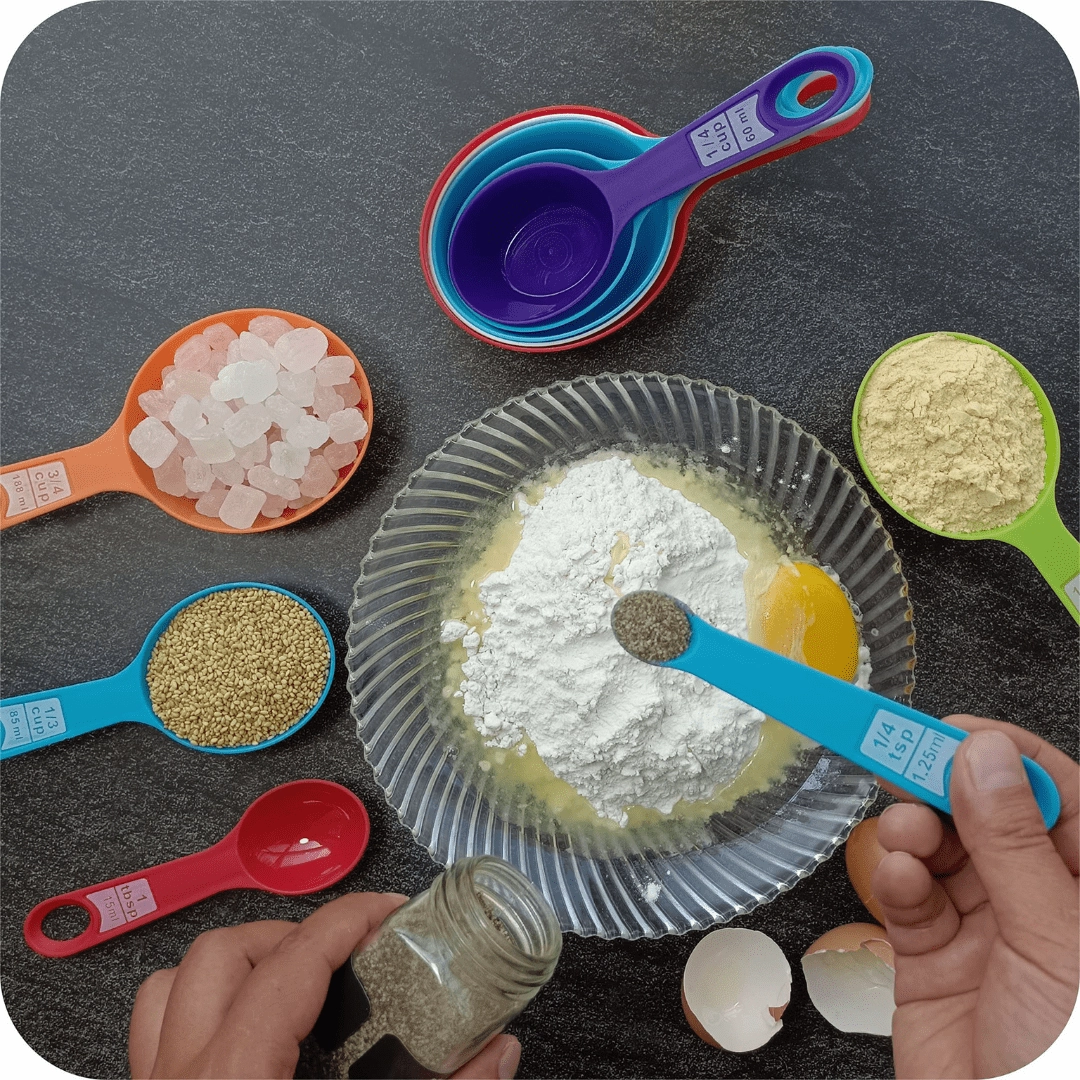 Decakila 5 Pieces Plastic Measuring Spoon - KMTT070B