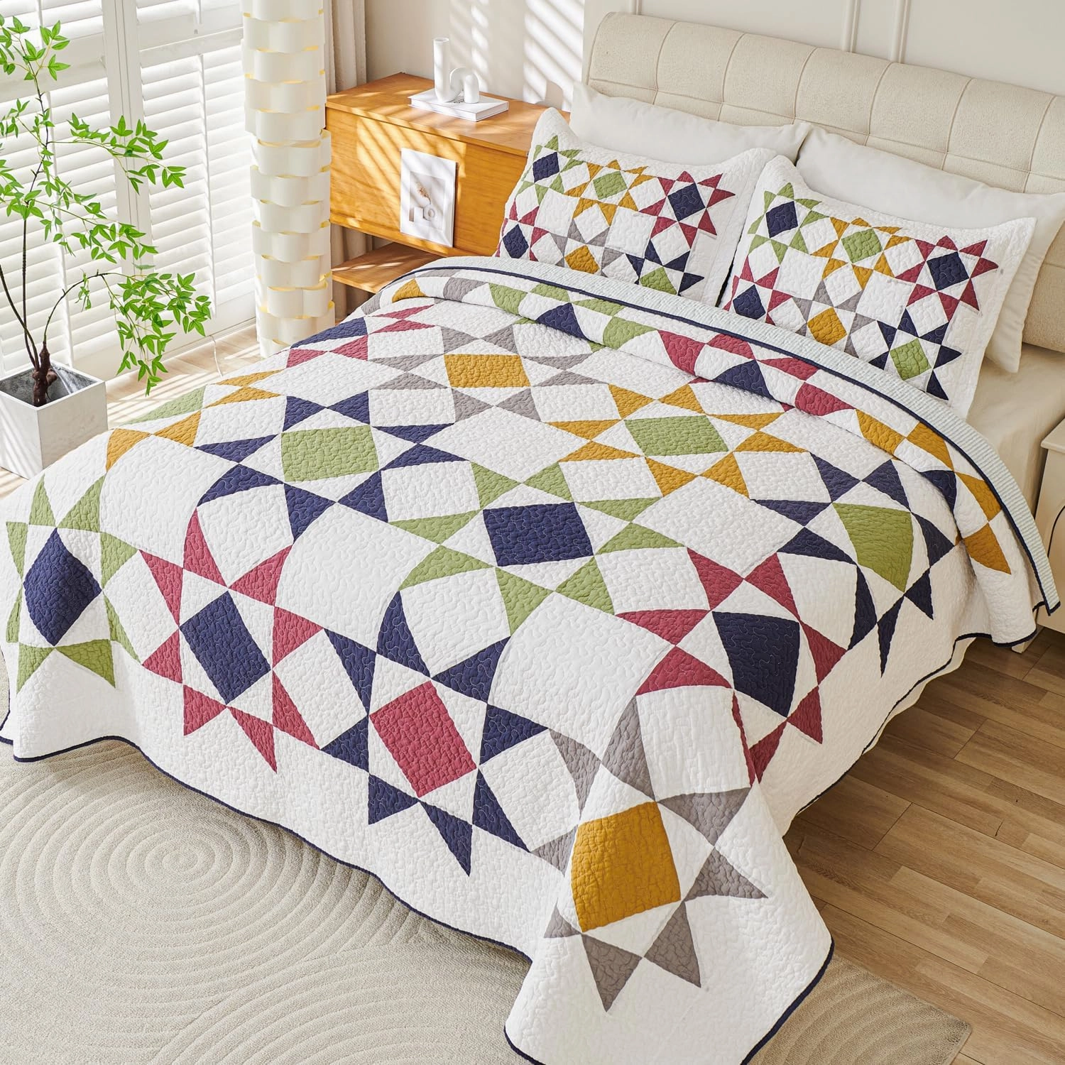 EVENHUG 100% Cotton Real Patchwork Quilt Queen Size Lightweight Bedspread Coverlet Bedding Set Reversible Bed Cover with Pillow Shams for All Seasons 3 Pieces (90"X90")