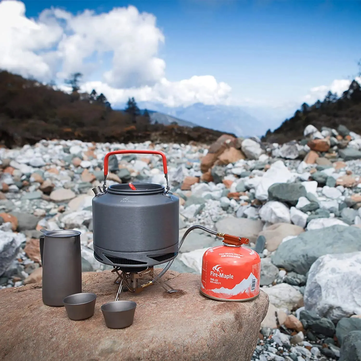FIRE-MAPLE Hiking Teapot – Lightweight Heat Exchanger Camping Kettle (0.8L/1.3L) with Filter