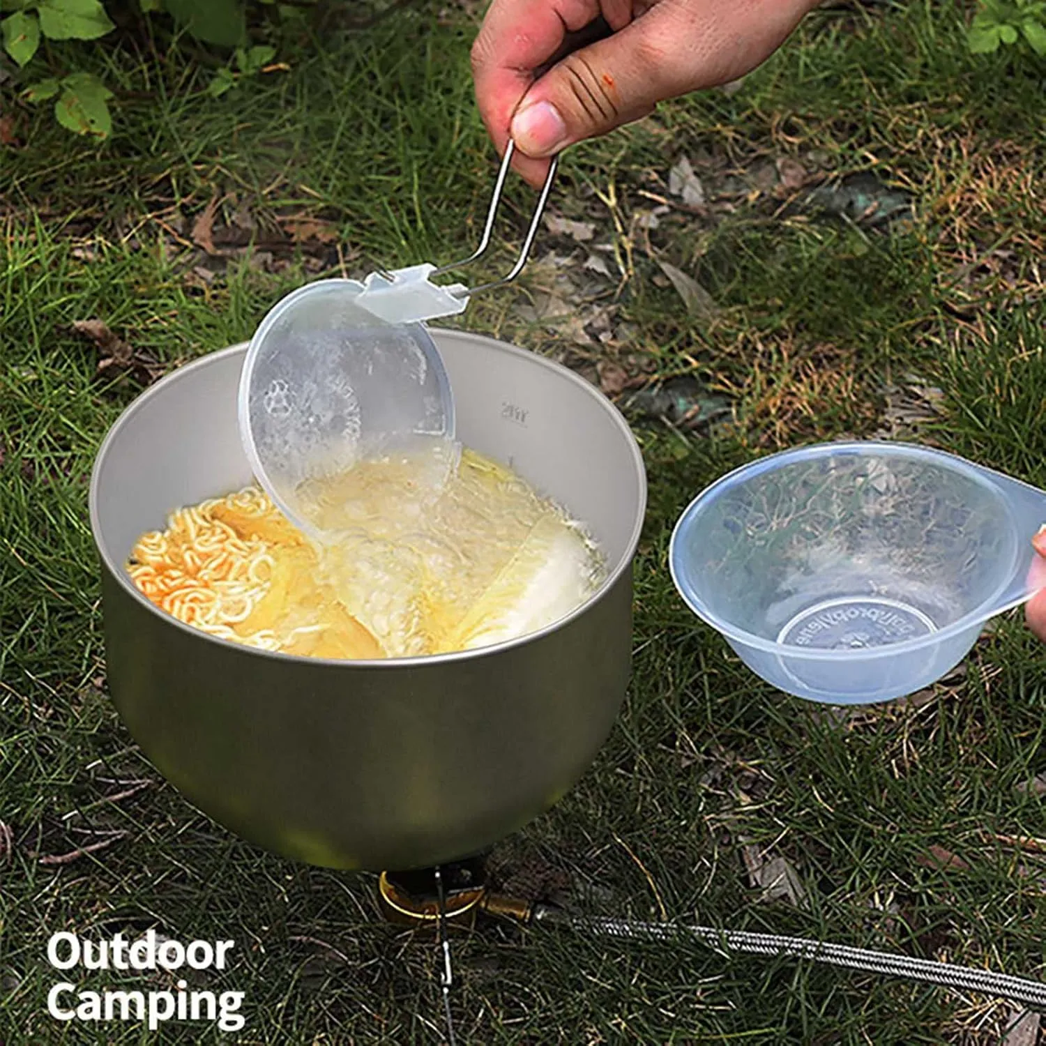 Four-Piece Outdoor Camping Aluminum Camping Household Frying Pan Dry Soup Kettle Storage is Portable and Light (Silver A)