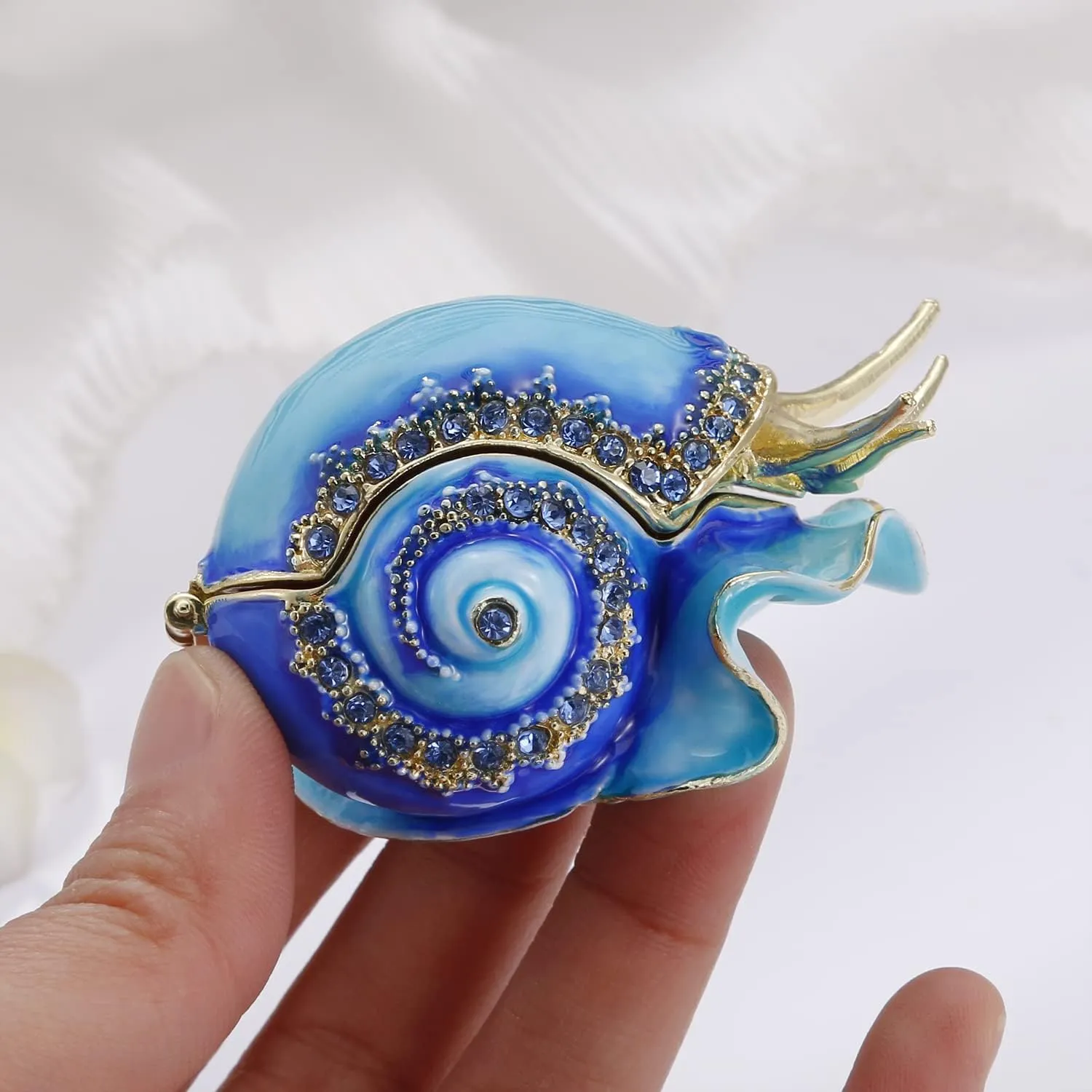 Hand Painted Enamel Conch Trinket Box, Hinged Jewelry Box Unique Mini Ring Necklace Jewelry Organizer, Classical Bejeweled Storage, Figurine Collectible Keepsake Home Decor (Conch)