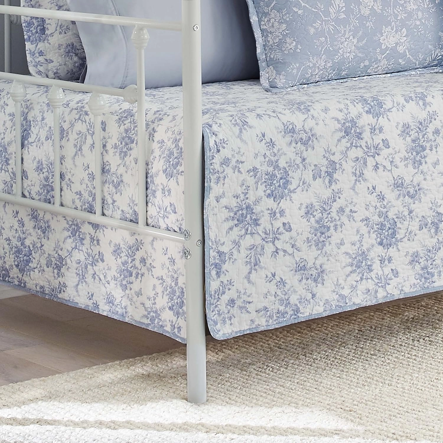 Laura Ashley Home - Daybed Set, Floral Bedding with Matching Shams & Pillow Cover, Home Decor for All Seasons (Walled Garden Blue, Daybed)