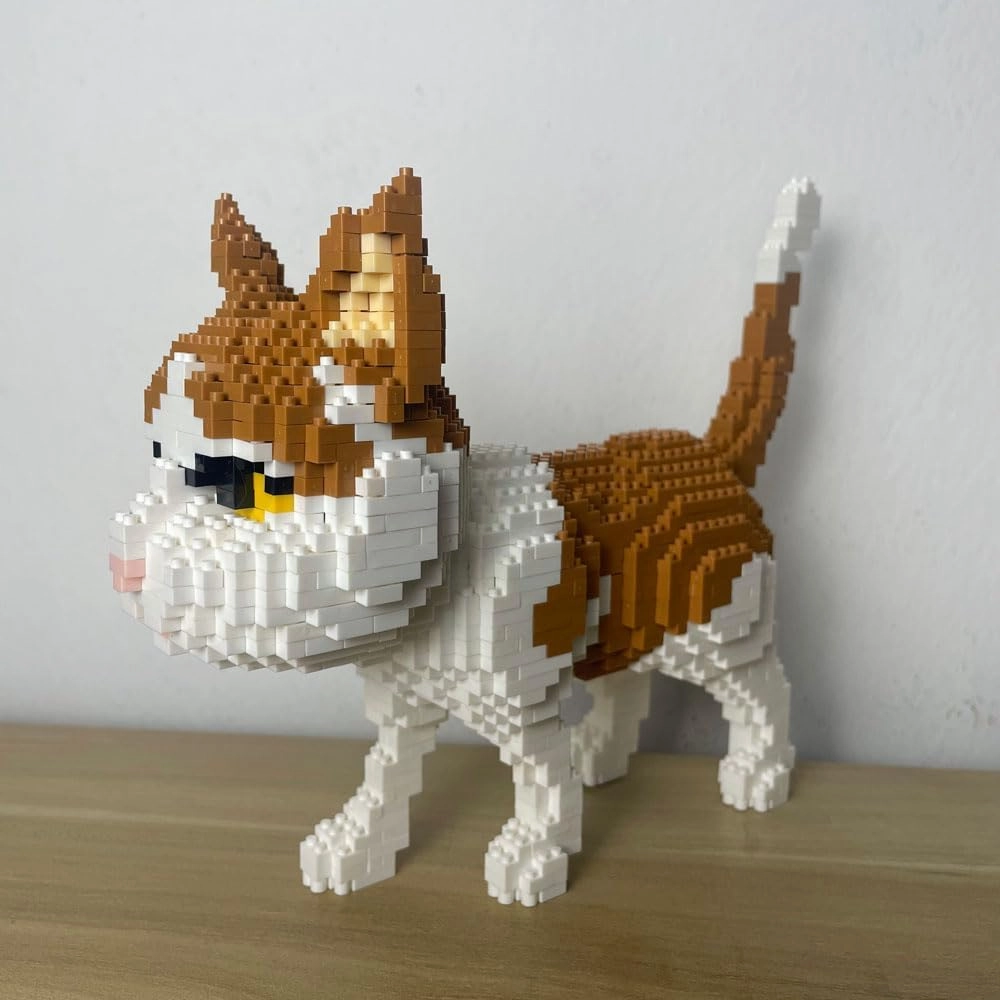 Little Yellow Cat Model - A Micro Mini Building Block Toy Set Reflecting The Elegance of Life Gift Decorations Choice