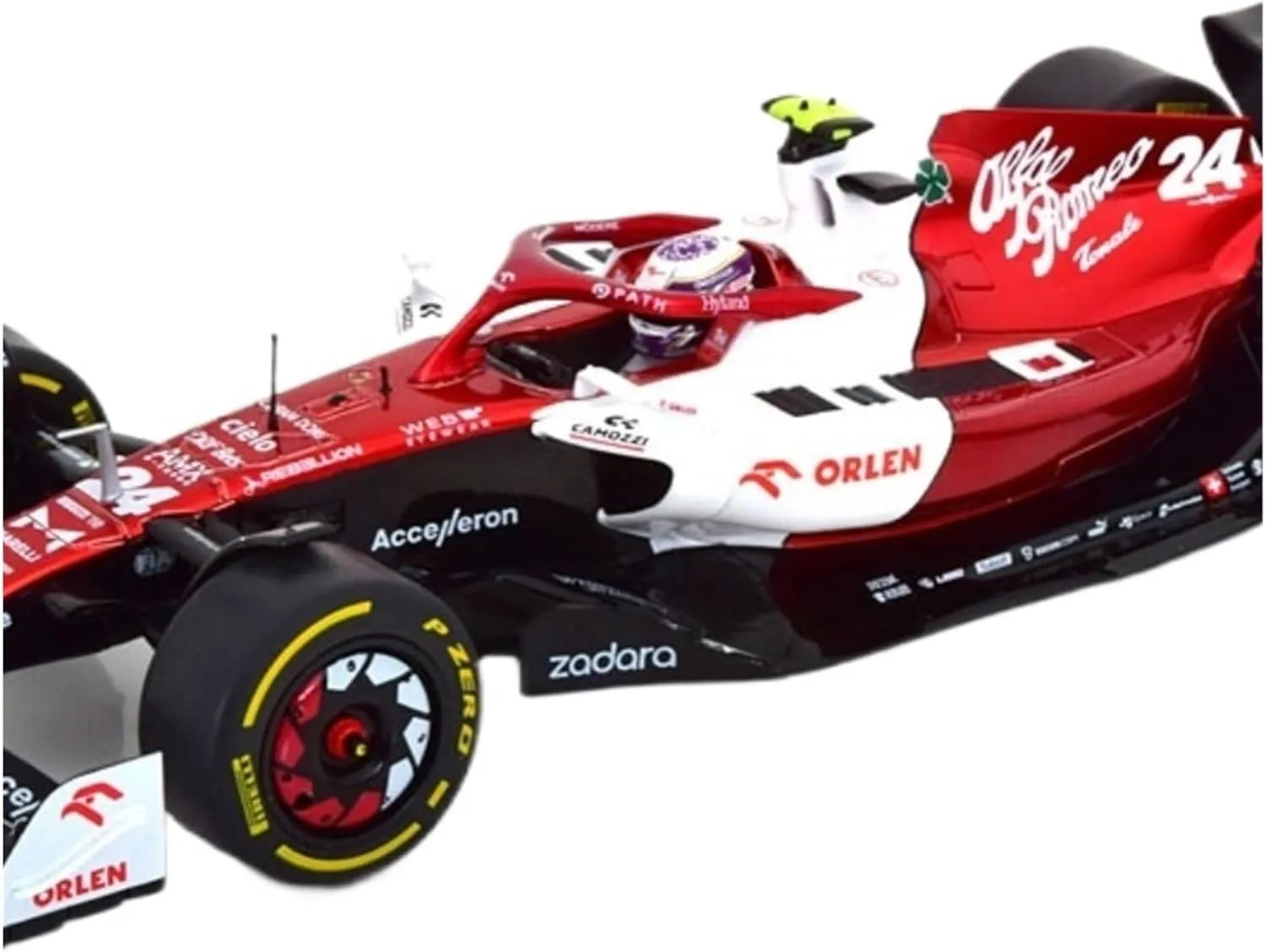 Metal Toy Vehicle 1/18 Romeo C42 Canada F1 2022 Zhou Guanyu Simulation Alloy Racing Car Model Collection Ornaments Scale Vehicles