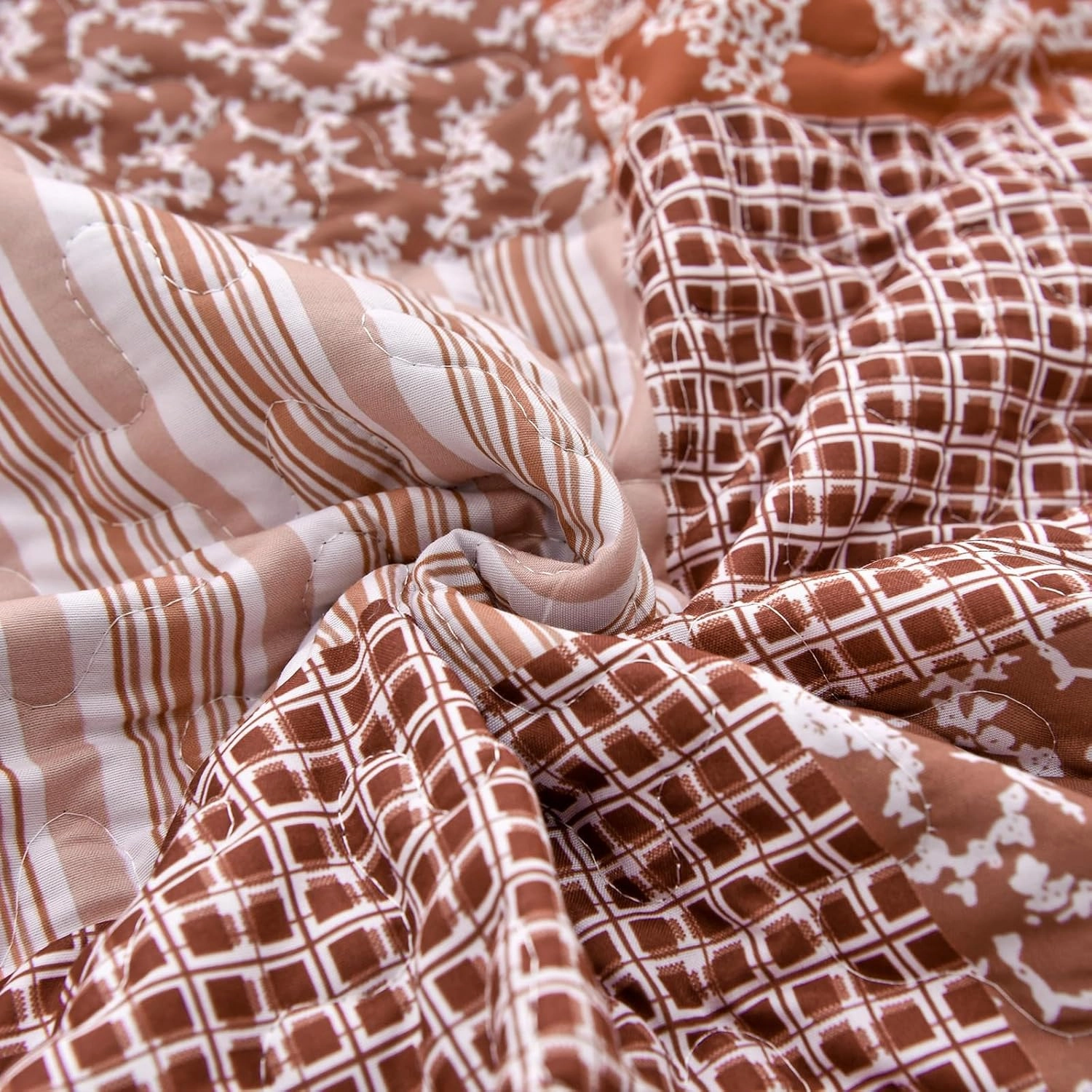 Mybedsoul Burnt Orange Quilt Set Queen Size, 3 Pieces Boho Plaid Terracotta Floral Bedspread Set Microfiber Lightweight Bohemian Bedding Bedspread Coverlet Set for All Season 90"x96"