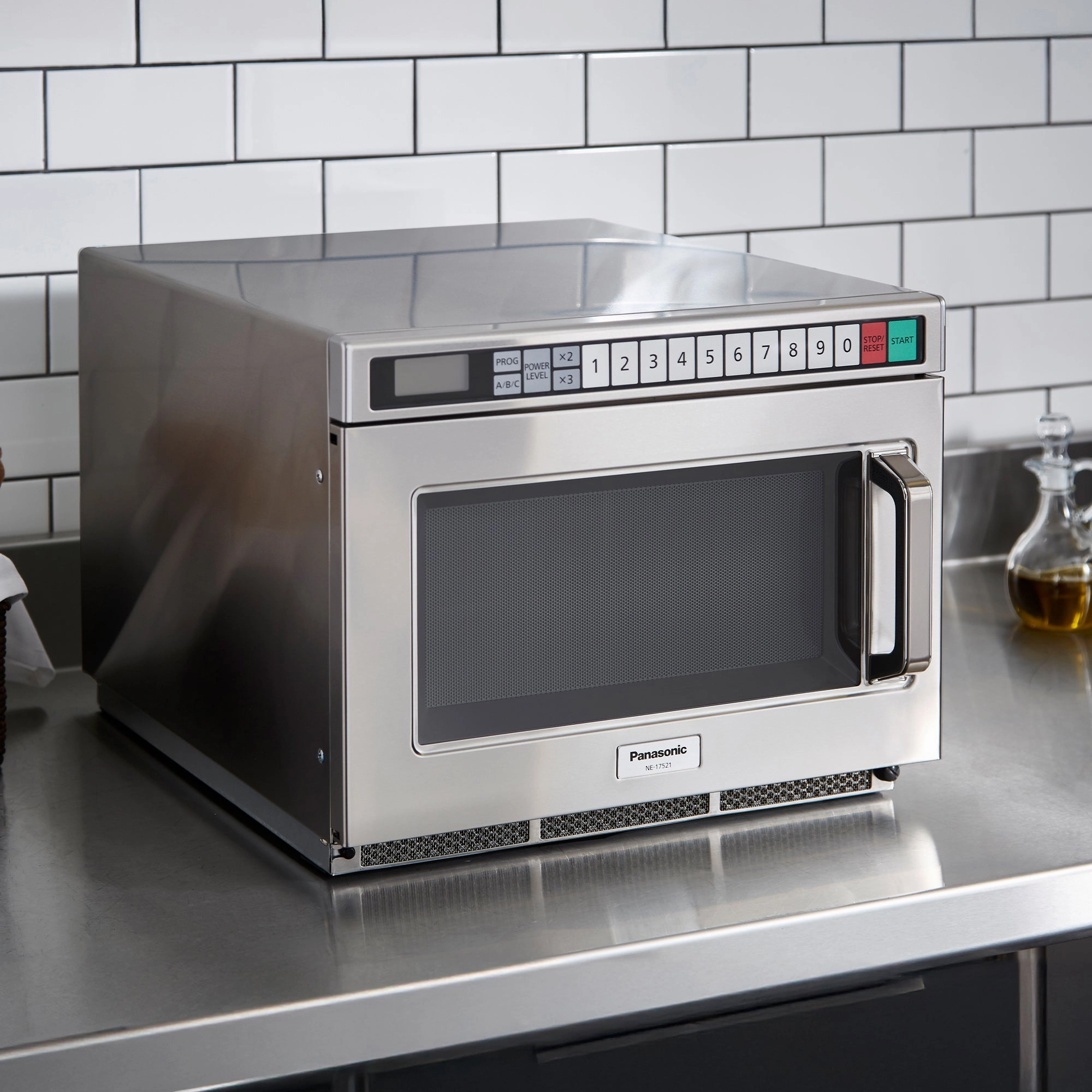 PRO1 Heavy Duty Commercial Microwave, 1700W