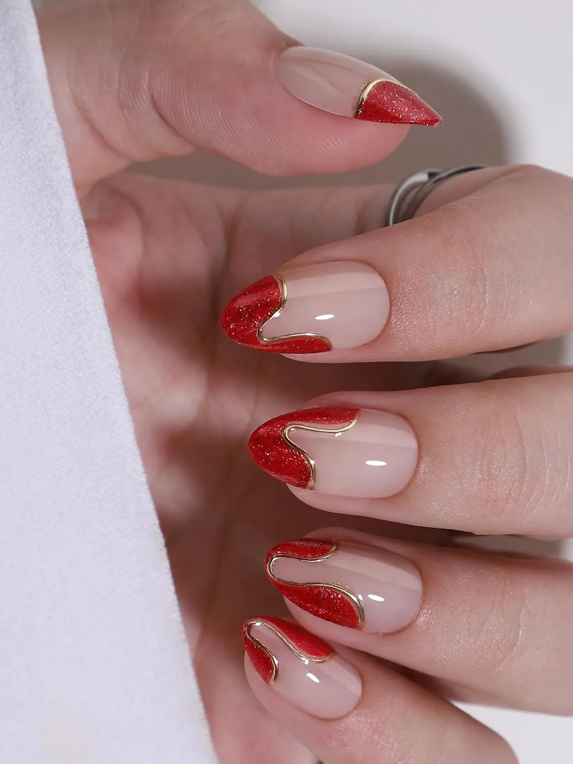 Red French Tip Press On Nails - Almond Press On Nails, Short Fake Nails with Nail Glue, Artificial Nails 16 Sizes - 32Pcs Reusable Soft Gel False Nails Tips Kit,Stick On Nails for Women