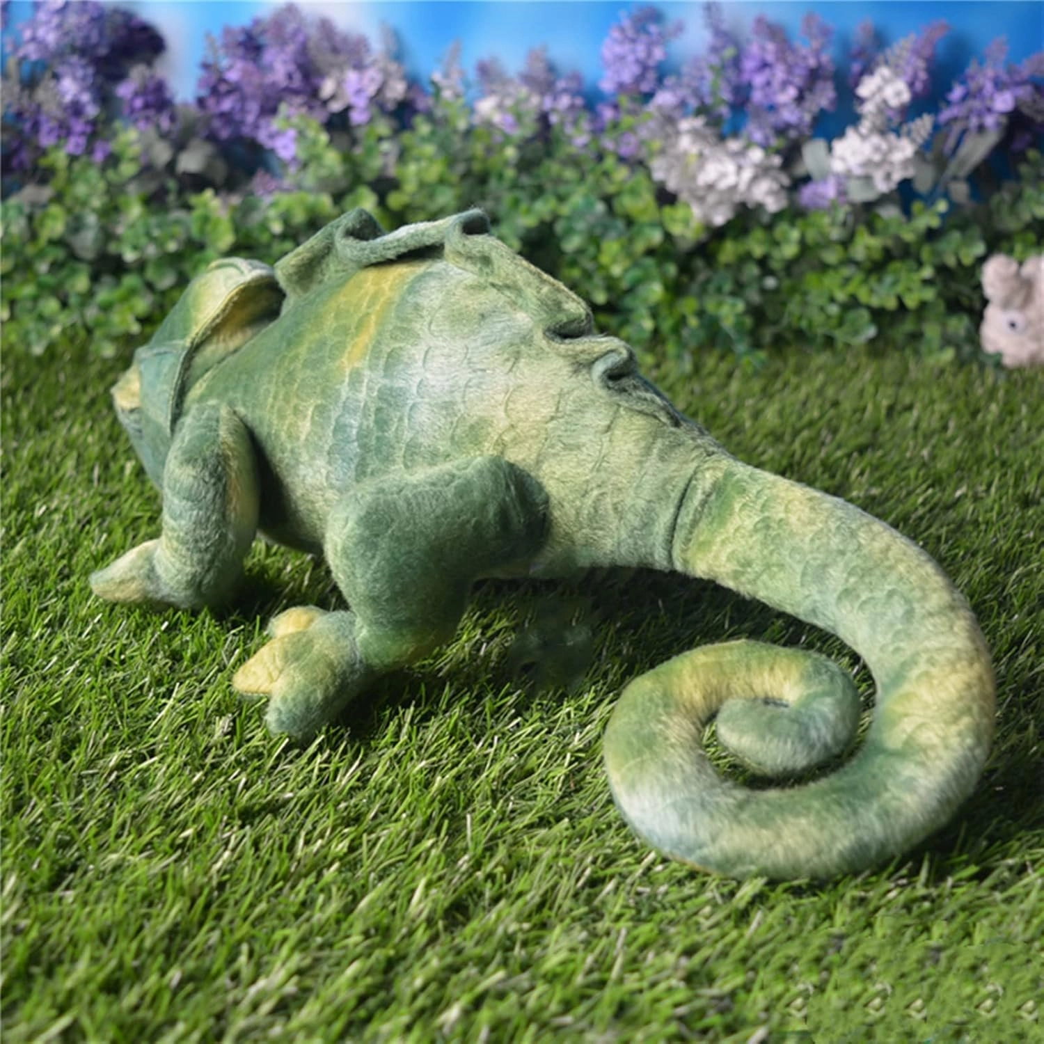 Tiny Heart Realistic Chameleon Plush Toy, 15.74inch Super Soft Realistic Cute Chameleon Plush Stuffed Animal Toy for Halloween Kids Gift