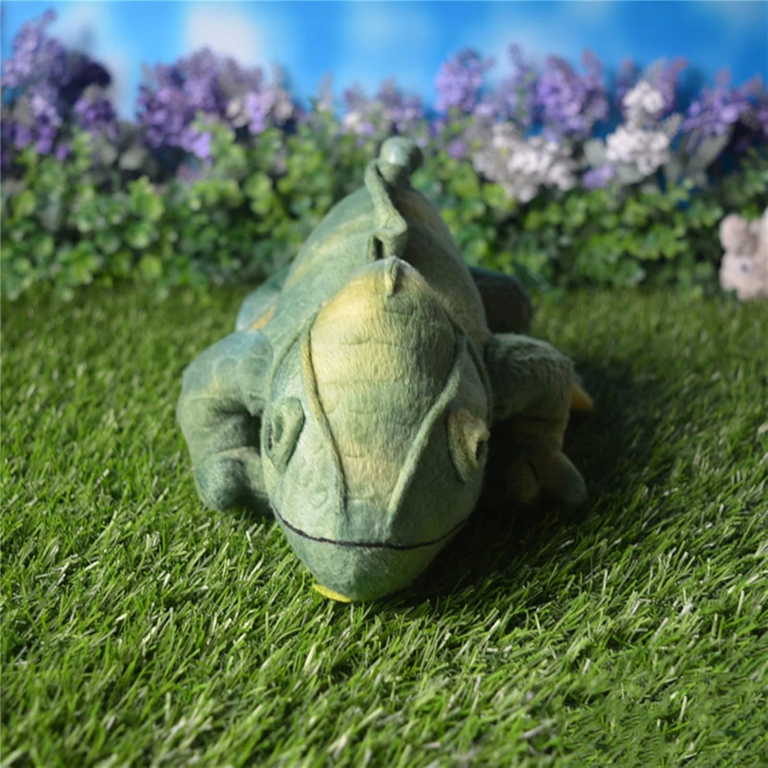 Tiny Heart Realistic Chameleon Plush Toy, 15.74inch Super Soft Realistic Cute Chameleon Plush Stuffed Animal Toy for Halloween Kids Gift
