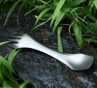 Titanium multi-function travel spoon