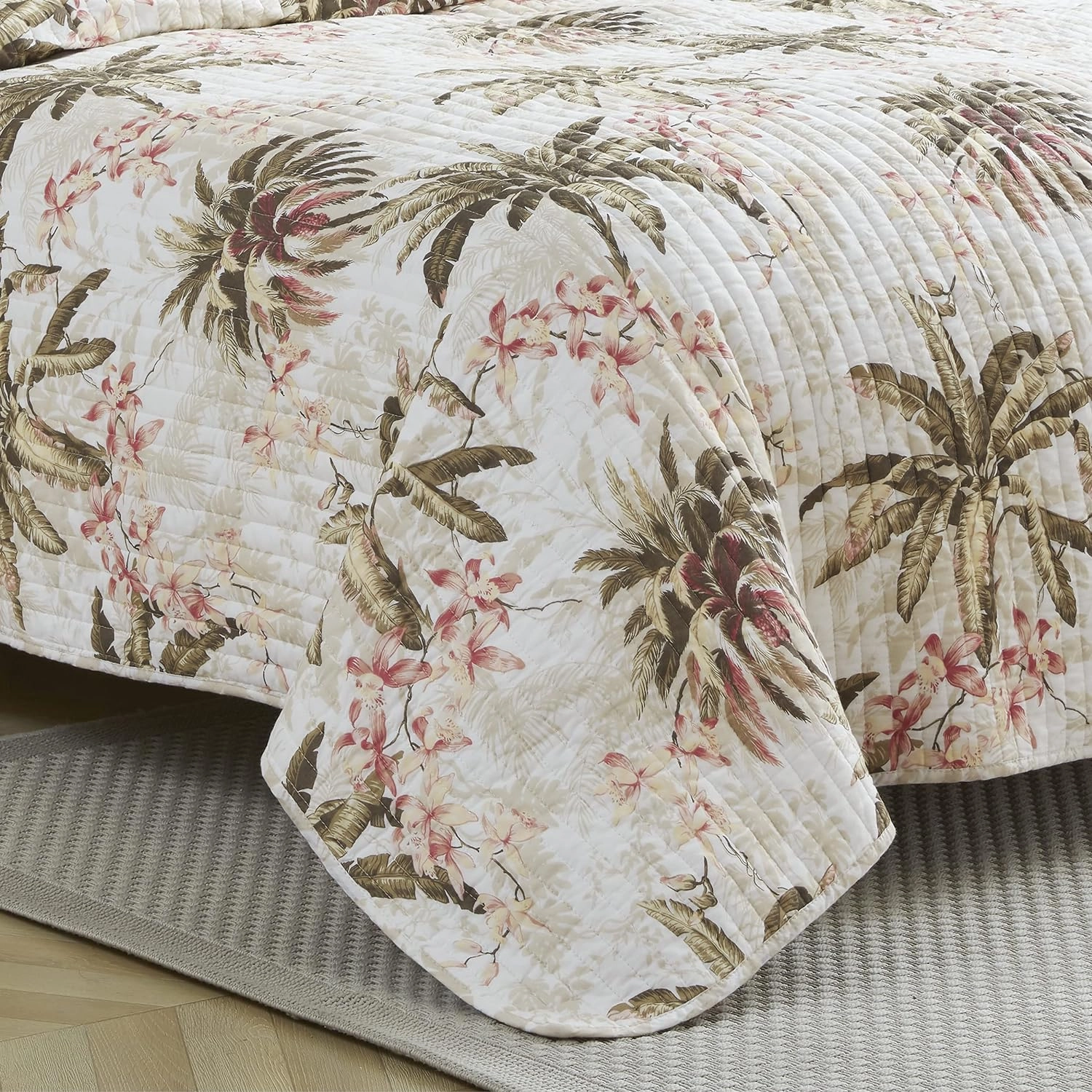 Tommy Bahama - Quilt Set, Reversible Cotton Bedding with Matching Shams, Lightweight Home Decor for All Seasons (Bonny Cove Ivory, King), Green/Orange/Beige