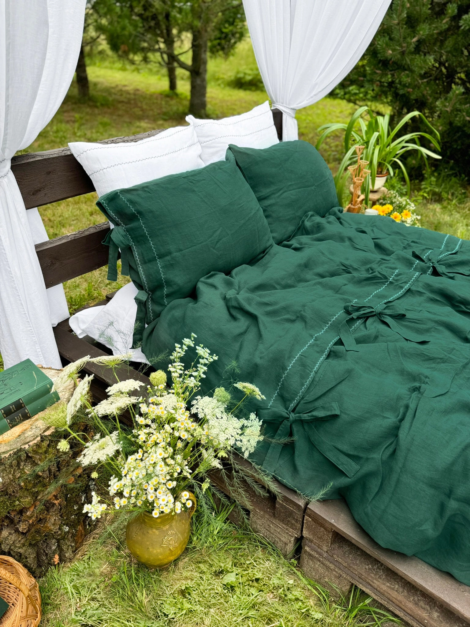 US size bedding set with White Embroidery. Dark colors options. Top closure for bed sheets