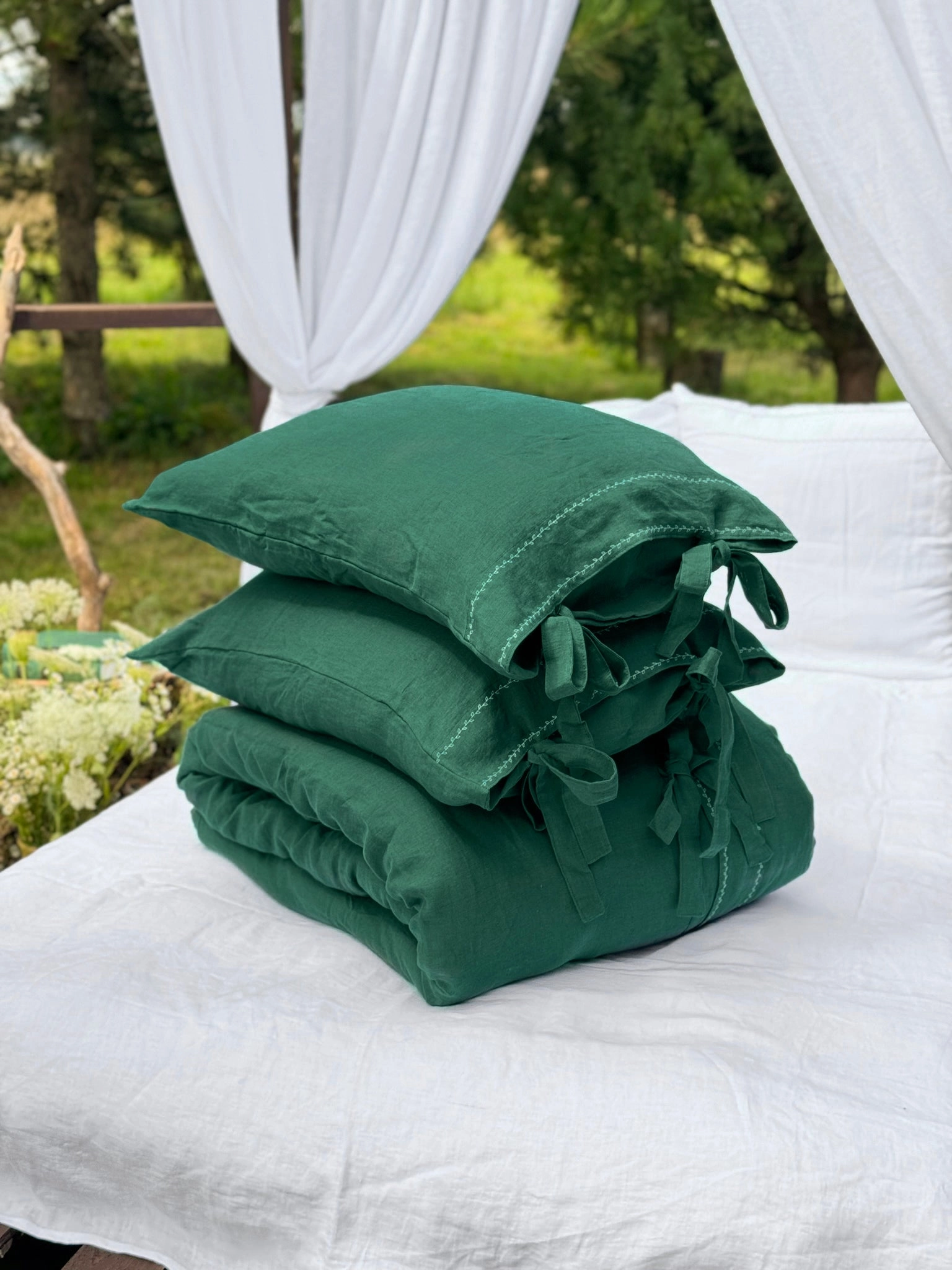 US size bedding set with White Embroidery. Dark colors options. Top closure for bed sheets
