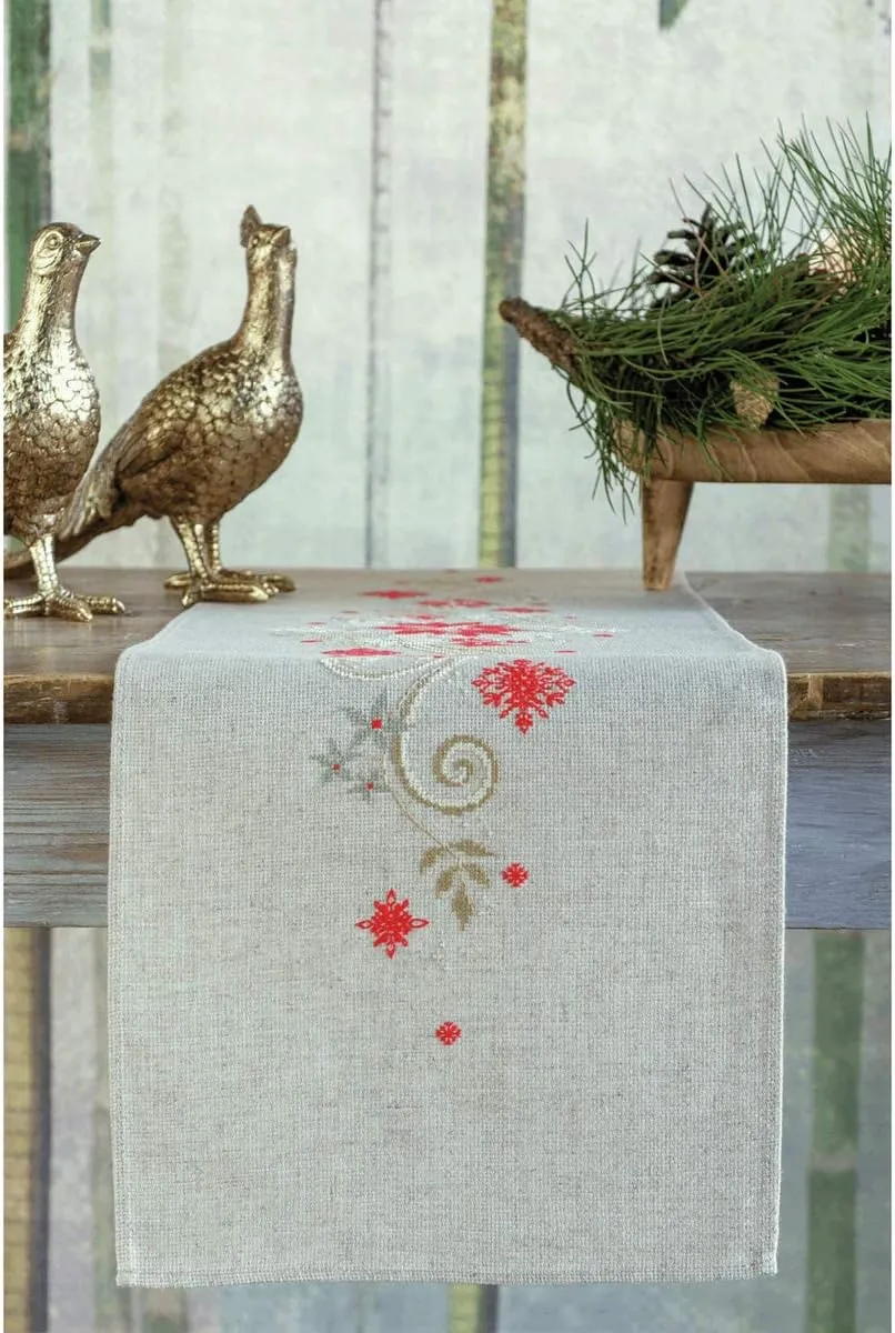 Vervaco Counted Cross Stitch Table Runner Kit for Christmas Poinsettia Dream Holiday Embroidery Set ca. 11,6" x 40,8" DIY Home Decor Art and Craft Supply Creative Gift for Crafters