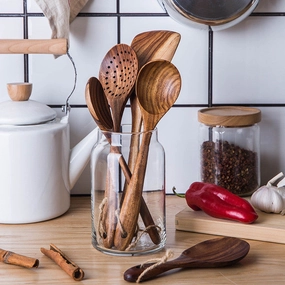 Walnut Utensil Set